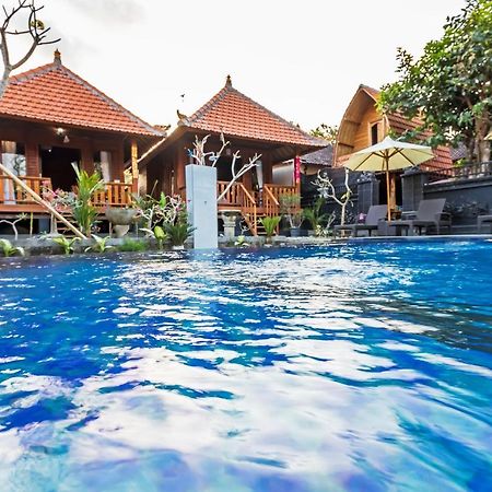 Ss Pangket Bungalow Sakti Exterior photo
