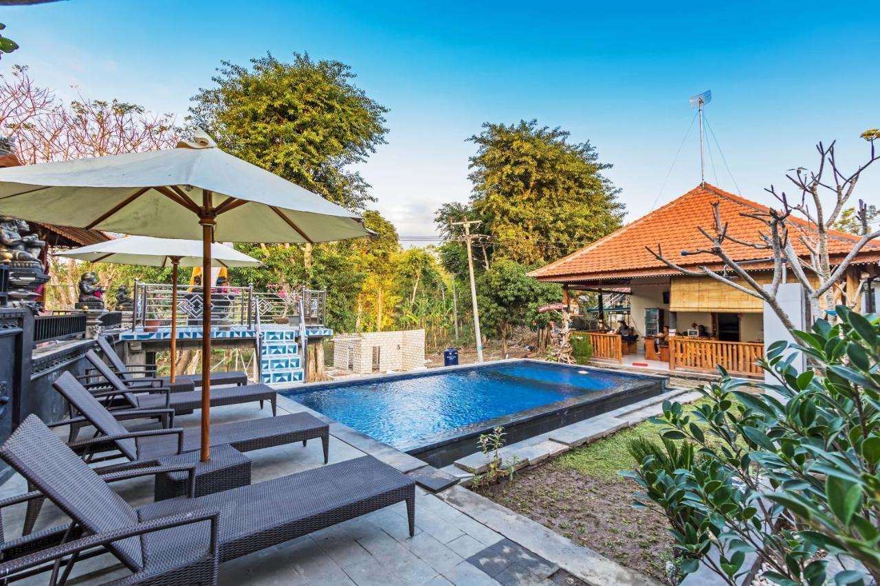 Ss Pangket Bungalow Sakti Exterior photo