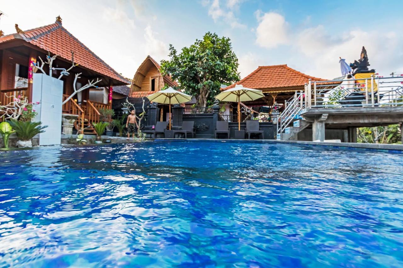 Ss Pangket Bungalow Sakti Exterior photo